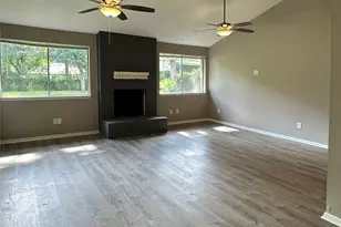 26403 Hunters Hollow Dr, Spring, TX 77380 - Photo 3