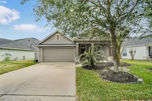 18930 Magnolia Arbor Ln, Tomball, TX 77377 - Photo 1