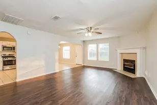 3315 Maymist Dr, Katy, TX 77449 - Photo 5