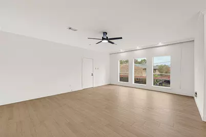 2230 Fulham Court, Houston, TX 77063 - Photo 27