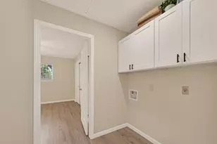 13843 Northlake Dr, Houston, TX 77049 - Photo 9