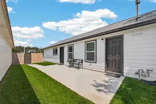 13843 Northlake Dr, Houston, TX 77049 - Photo 15