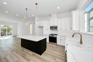 4802 Elysian St, Houston, TX 77009 - Photo 15