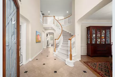 8961 Fallsbrook Court, Conroe, TX 77302 - Photo 5