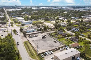 10215 Tanner Rd, Houston, TX 77041 - Photo 11