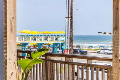 2906 Avenue R 1/2, Galveston, TX 77550 - Photo 19