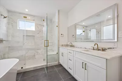 1034 W 17th St Street #D, Houston, TX 77008 - Photo 21