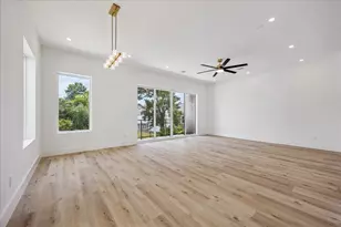 1034 W 17th St St, Houston, TX 77008 - Photo 11