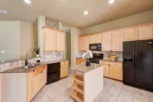 10406 Friars Hill, Houston, TX 77070 - Photo 9