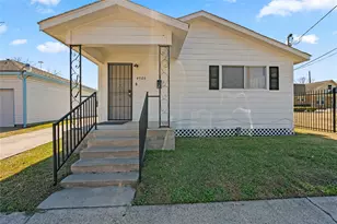 4906 Farmer St, Houston, TX 77020 - Photo 9