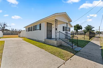 4906 Farmer Street, Houston, TX 77020 - Photo 1
