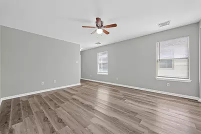 22851 Twisting Pine Drive, Spring, TX 77373 - Photo 9