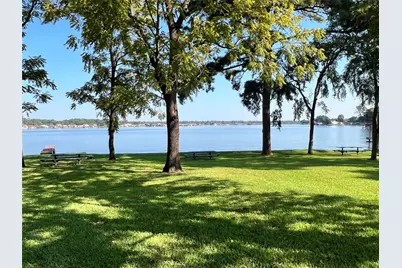 12121 Ridgeway Drive, Willis, TX 77318 - Photo 21