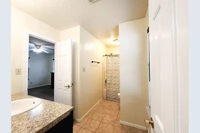 11206 Hylander Drive Drive #A, Houston, TX 77070 - Photo 7