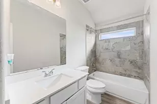 1214 Mira Mar Ct, Rosharon, TX 77583 - Photo 13