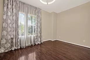 546 Bomar St, Houston, TX 77006 - Photo 39