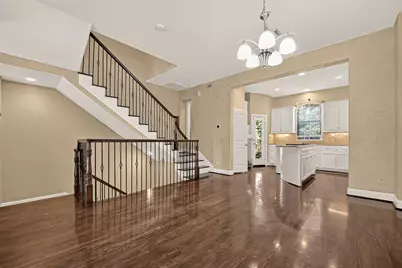 546 Bomar Street, Houston, TX 77006 - Photo 13