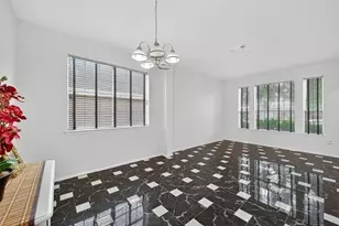 8419 Spotslyvania Ln, Houston, TX 77083 - Photo 11