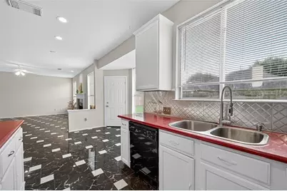 8419 Spotslyvania Ln, Houston, TX 77083 - Photo 23