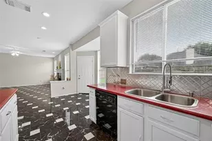 8419 Spotslyvania Ln, Houston, TX 77083 - Photo 23