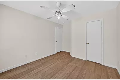 8419 Spotslyvania Ln, Houston, TX 77083 - Photo 43