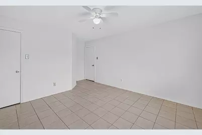 8419 Spotslyvania Ln, Houston, TX 77083 - Photo 45