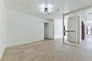 11411 Murr Way, Houston, TX 77048 - Photo 5