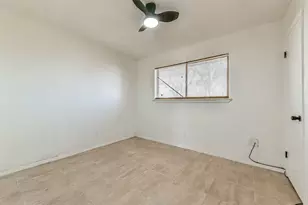 11411 Murr Way, Houston, TX 77048 - Photo 13