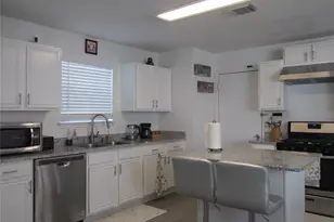15106 Blue Creek Ranch Dr, Houston, TX 77086 - Photo 9