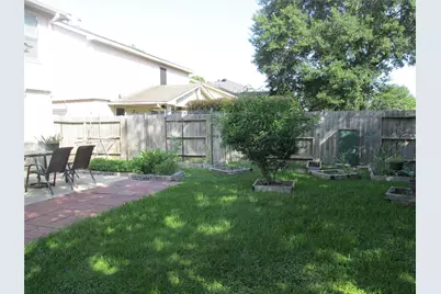 15106 Blue Creek Ranch Drive, Houston, TX 77086 - Photo 33