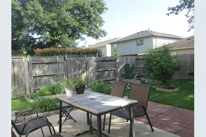 15106 Blue Creek Ranch Drive, Houston, TX 77086 - Photo 27