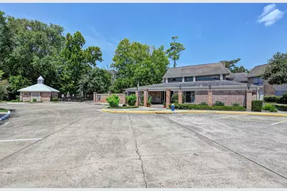 2230 S Piney Point Road #104, Houston, TX 77063 - Photo 15