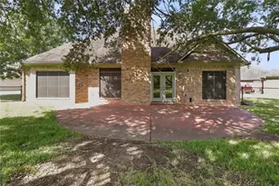 1010 Mockingbird Ln, Richwood, TX 77531 - Photo 33