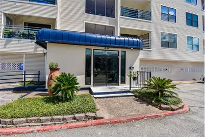793 Davis Road #105, League City, TX 77573 - Photo 3