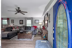 14363 Shepard Hill Rd, Willis, TX 77318 - Photo 5