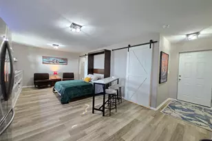 263 Kingfish Ln, Palacios, TX 77465 - Photo 9