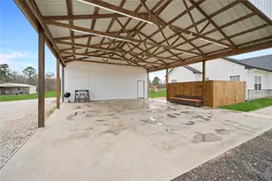 694 Brushy Crk Dr, Onalaska, TX 77360 - Photo 23