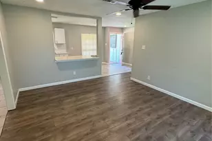 9902 Valley Sun Dr, Houston, TX 77078 - Photo 3