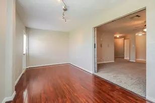 9518 Peridot Green Dr, Rosharon, TX 77583 - Photo 3