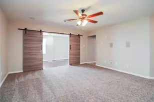 9518 Peridot Green Dr, Rosharon, TX 77583 - Photo 9