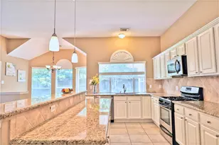 4530 Springfield Lakes St, Sugar Land, TX 77479 - Photo 9