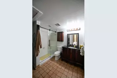 4629 Wild Indigo Street #581, Houston, TX 77027 - Photo 5