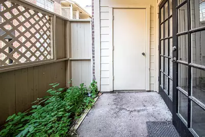8055 Cambridge Street #101, Houston, TX 77054 - Photo 17