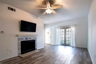 8055 Cambridge St, Houston, TX 77054 - Photo 3