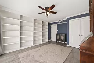 415 Lakeside Estates Dr, Houston, TX 77042 - Photo 19