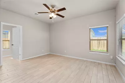 24717 Teton Hollow Trail, Houston, TX 77336 - Photo 11