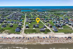2006 Idyle View, Crystal Beach, TX 77650 - Photo 5