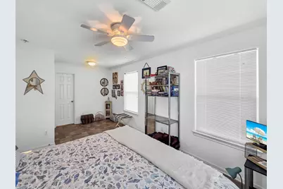 2006 Idyle View, Crystal Beach, TX 77650 - Photo 21