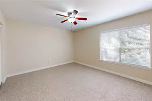 2105 N Red Cedar Cir, The Woodlands, TX 77380 - Photo 17