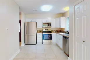 2105 N Red Cedar Cir, The Woodlands, TX 77380 - Photo 5